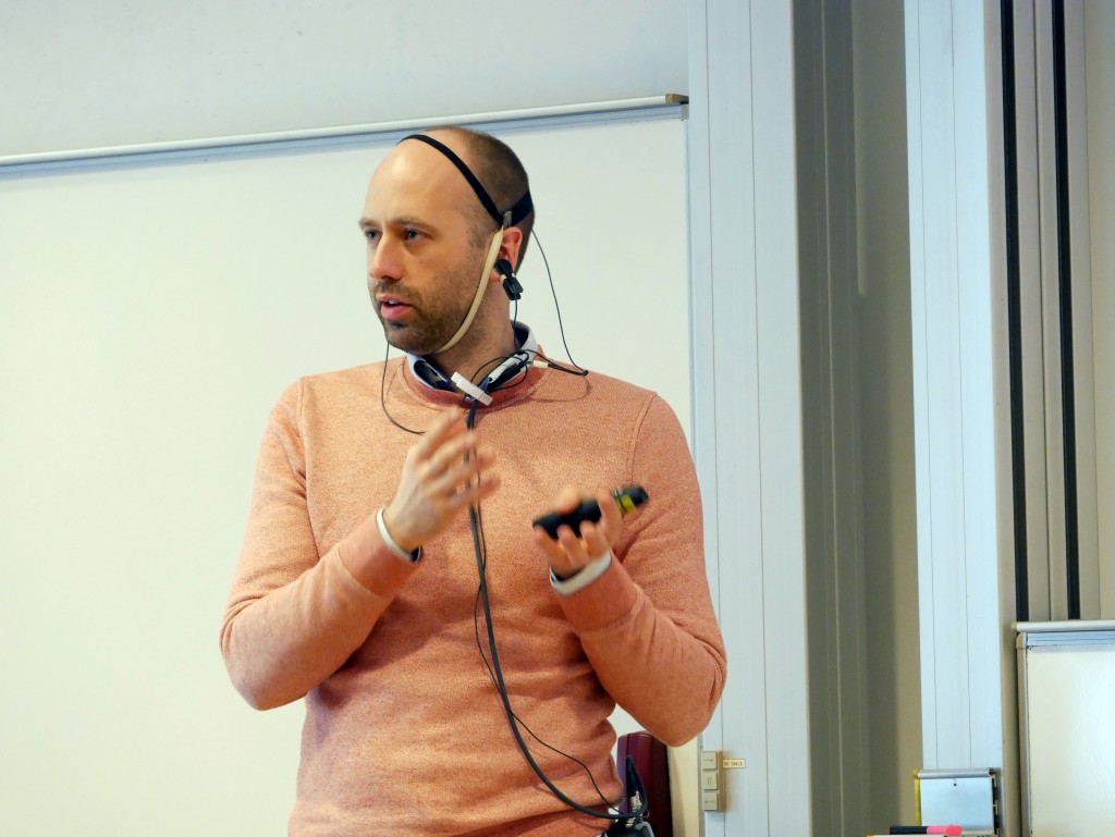 Arne Edvardsson giving a neurofeedback adn mindfulness lecture at the international The Science and Practice of Racket Sport for Improved performance and Health Special Focus on Table Tennis 25-27th April, 2018, Halmstad University, SWEDEN